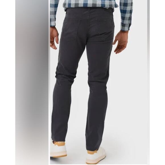 NEW ~ AG ADRIAN GOLDSCHMIED ~ Slim Fit Sueded Sateen Jeans 30X34 ~ Italian - Picture 2 of 7